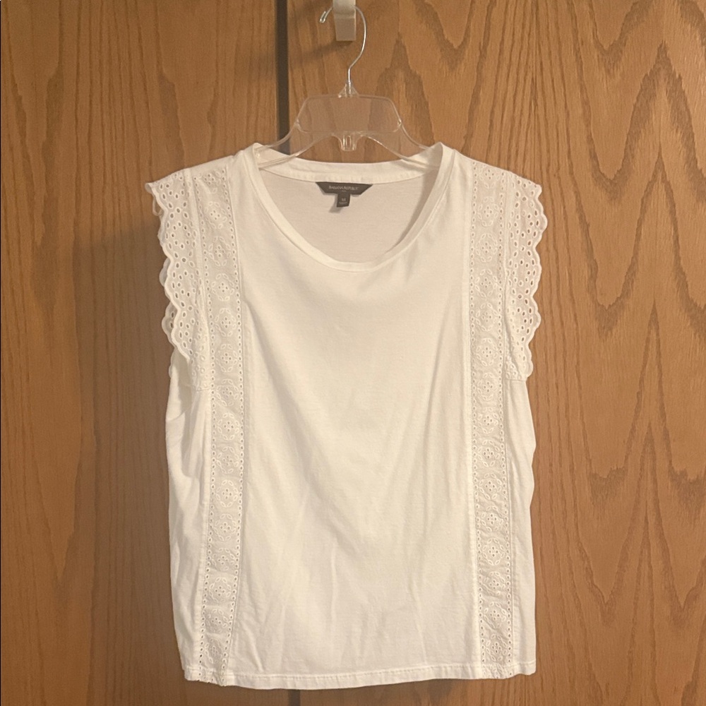 Banana Republic White Lace Trim Blouse